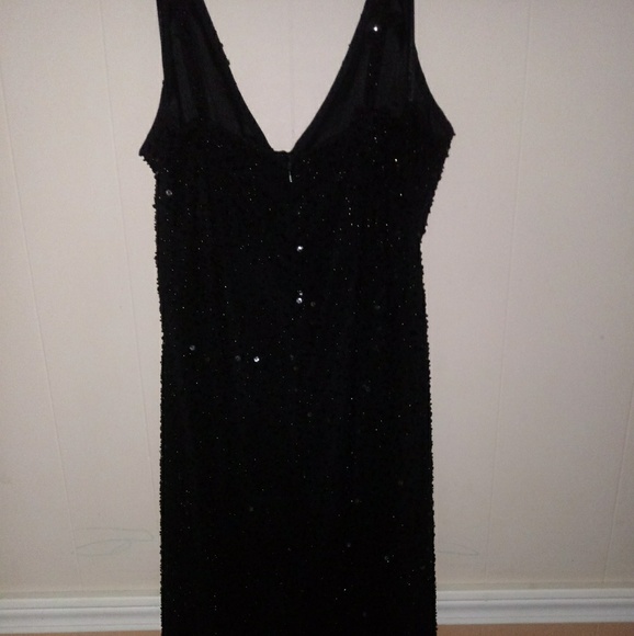 BLUSHE Impression Full Beaded Dress Sz 4 Black - Picture 2 of 7